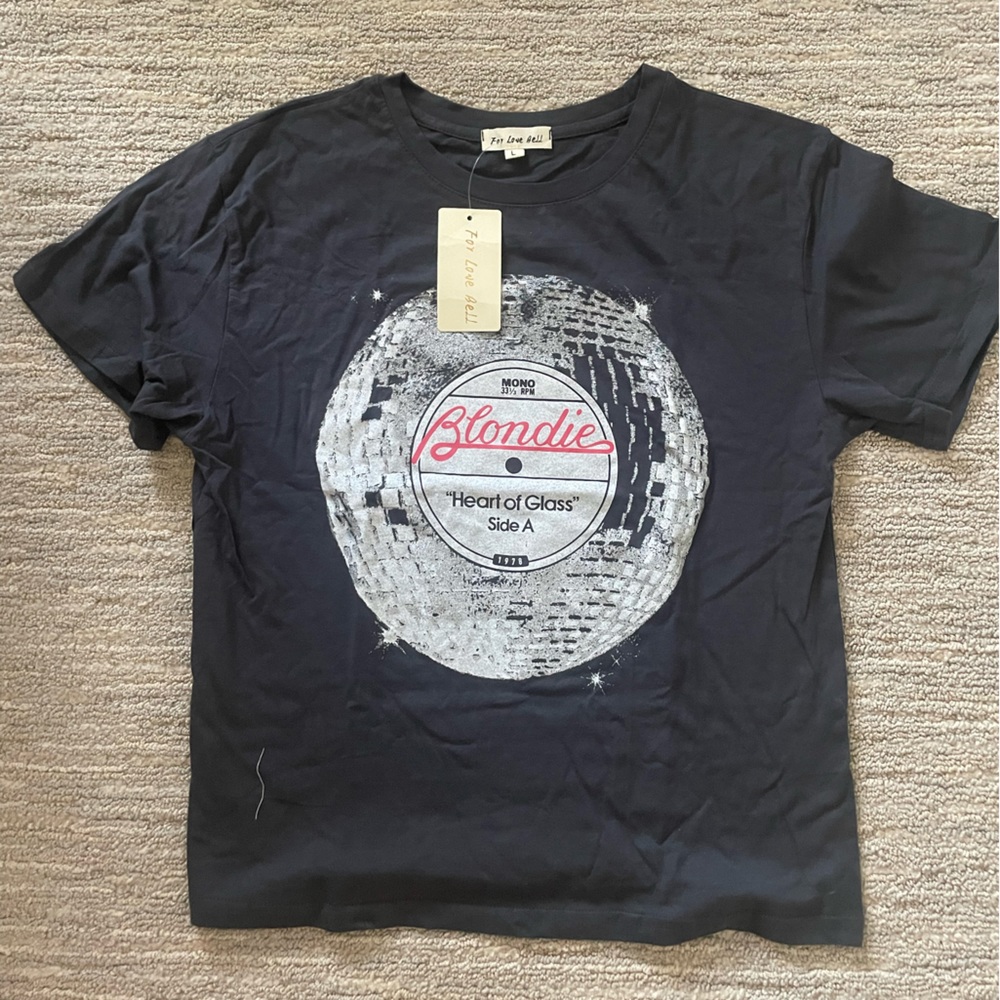Adorable t shirt